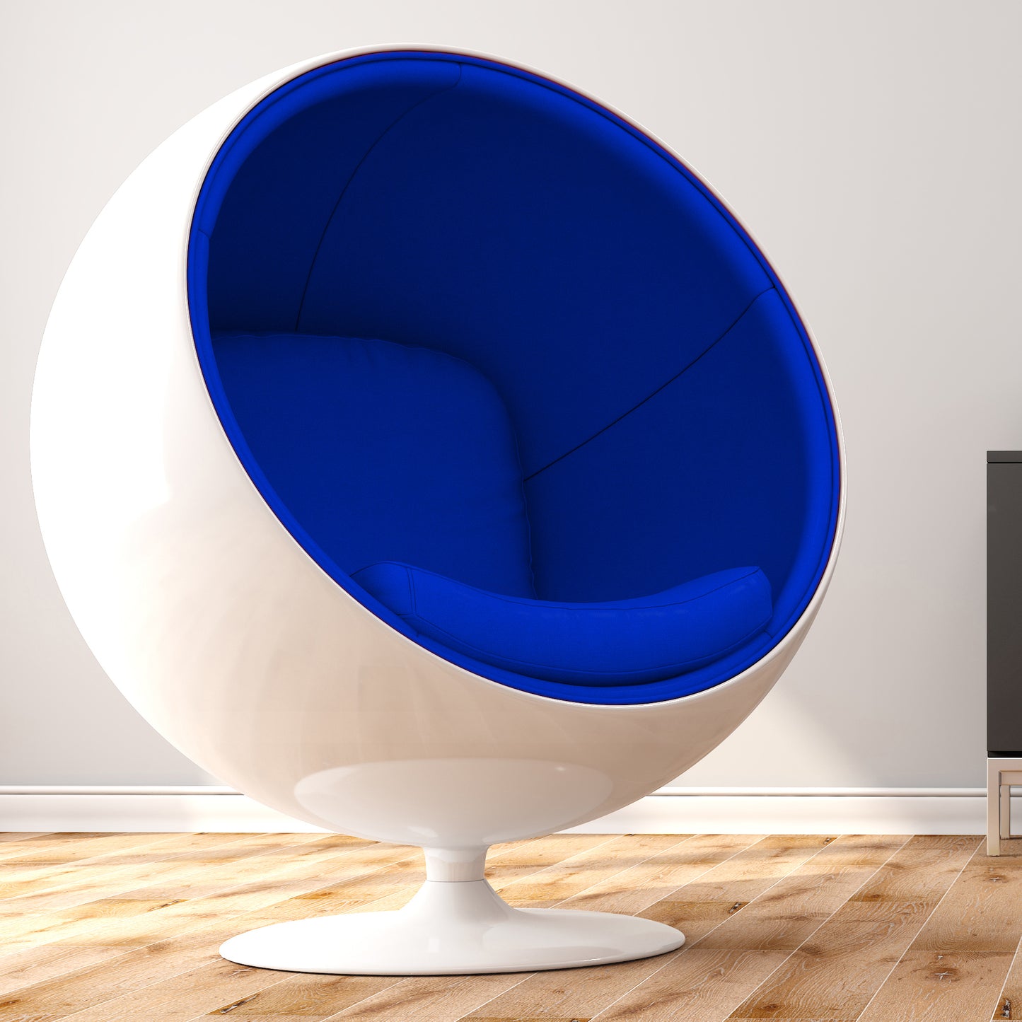 Globe Chair, Blue