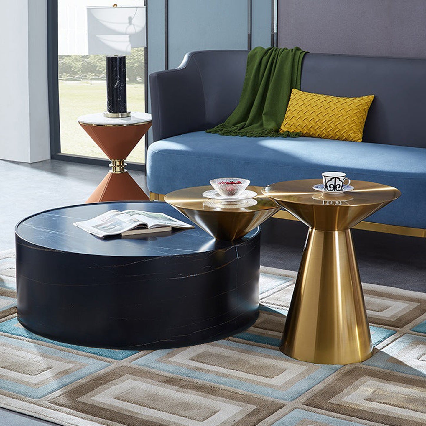 Anna Side Table, Gold
